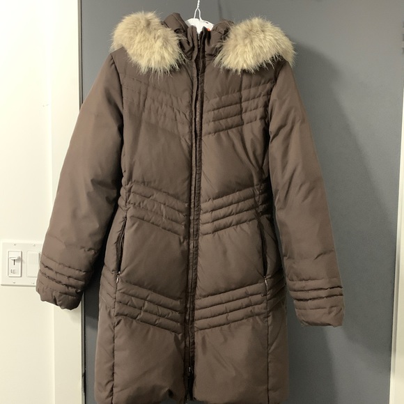 Johnny Yiu Down Jacket with Fox Fur - Picture 1 of 14
